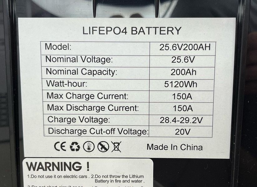 LiFePO4 аккумулятор COOLI 25.6V 200Ah 5120Wh с LCD дисплеем и Bluetooth, BMS 100A для инвертора и солнечных систем 17580 фото